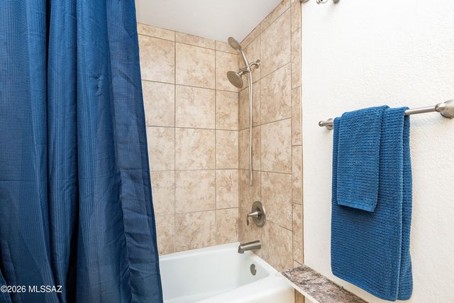 465 W Calle Lindero, Tucson, AZ 85704