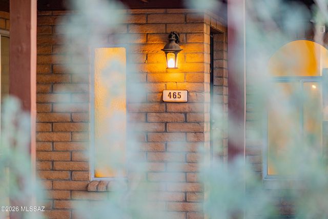 465 W Calle Lindero, Tucson, AZ 85704