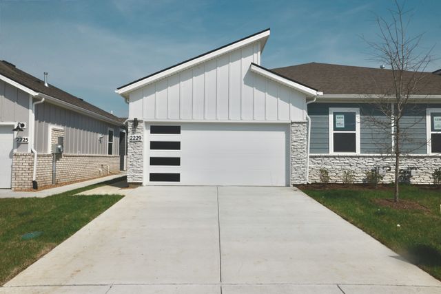 2229 Holmesburg Pvt Circle, Gallatin, TN 37066