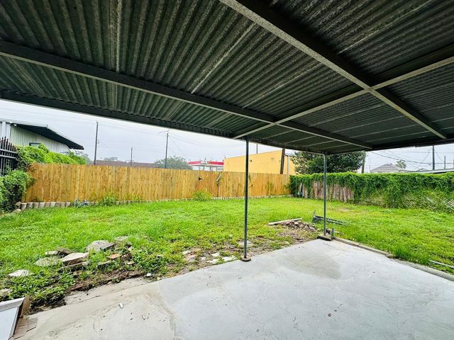 4410 Billingsley Street, Houston, TX 77009