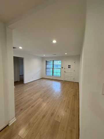 4410 Billingsley Street, Houston, TX 77009