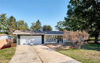 7707 Springdale Drive, Normandy, MO 63121