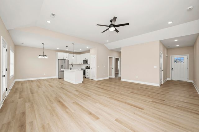 227 Navajo Drive, Richmond, KY 40475