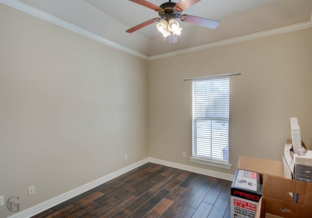 201 Ixworth Avenue, Bossier City, LA 71111