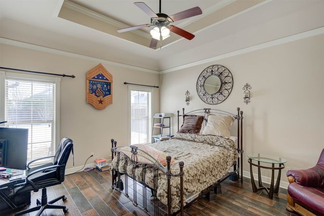 201 Ixworth Avenue, Bossier City, LA 71111