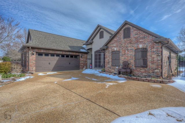 201 Ixworth Avenue, Bossier City, LA 71111