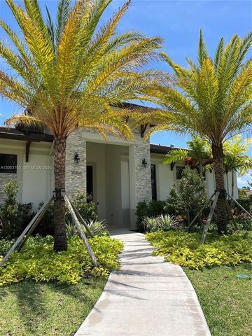 10124 SW 228th Ter, Miami, FL 33190