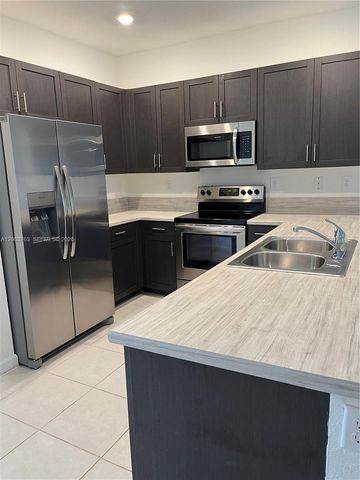 10124 SW 228th Ter, Miami, FL 33190