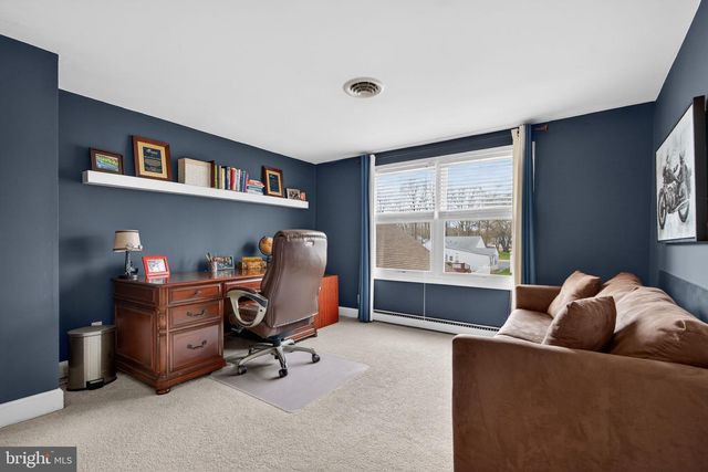 46 MAPLEWOOD AVE, Carneys Point, NJ 08069