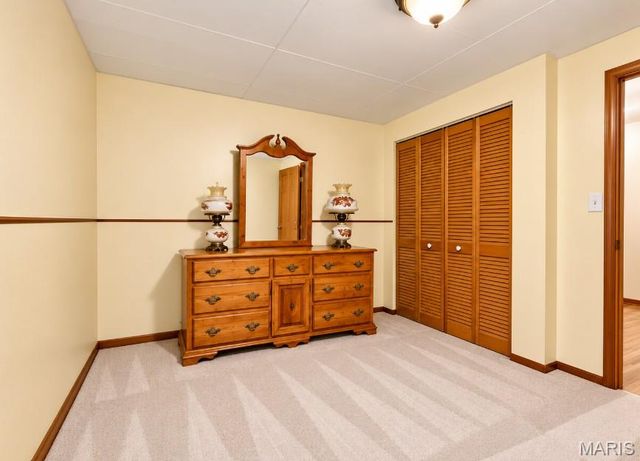 12177 Rain Hollow Court, Maryland Heights, MO 63043