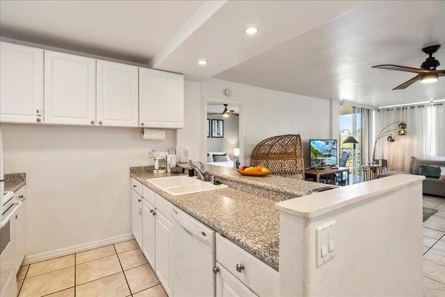 2619 S Kihei Rd Apt A303 303, Kihei, HI 96753