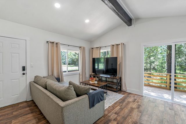110 Fawn Trail, Mabank, TX 75156