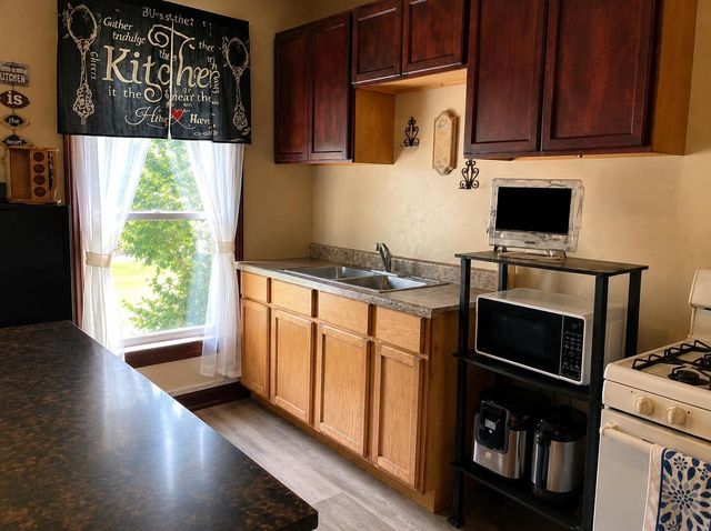 1219 W Clarke STREET, Milwaukee, WI 53206