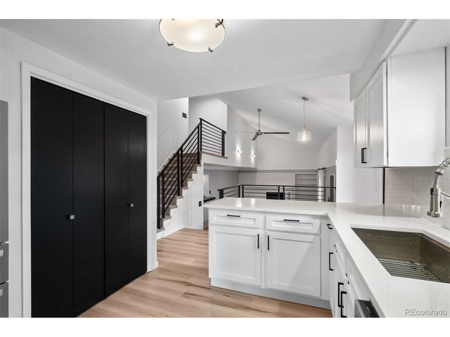 7234 S Kendall Ct, Littleton, CO 80128