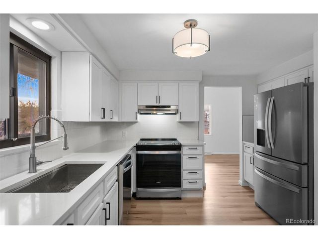 7234 S Kendall Ct, Littleton, CO 80128