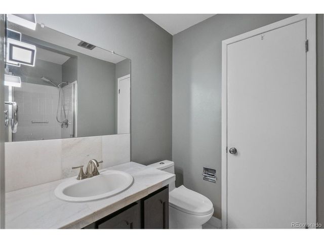 7234 S Kendall Ct, Littleton, CO 80128