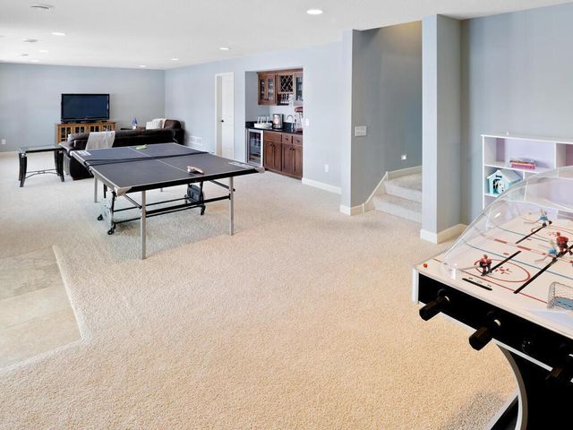 17602 62nd Avenue N, Maple Grove, MN 55311