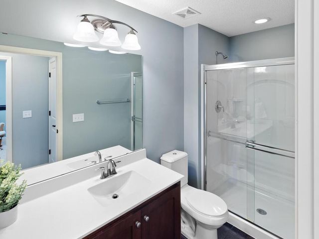 17602 62nd Avenue N, Maple Grove, MN 55311