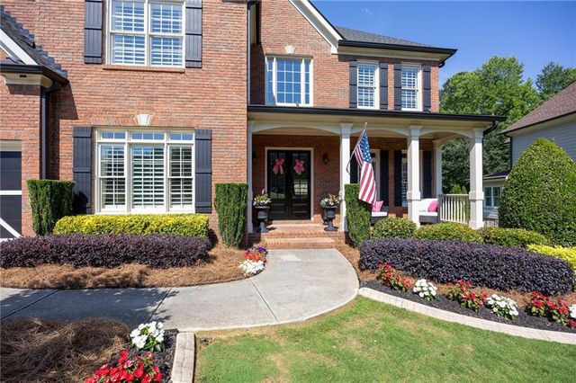 2127 Hollowbrooke Way NW, Acworth, GA 30101