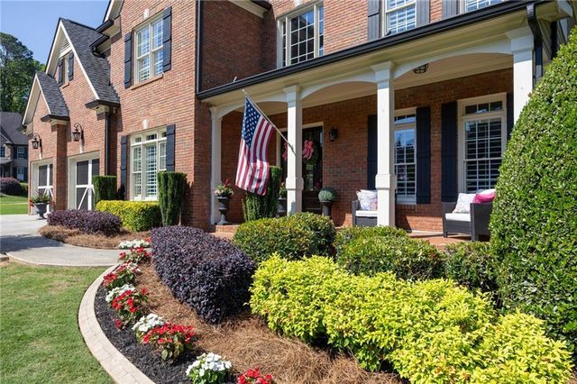 2127 Hollowbrooke Way NW, Acworth, GA 30101