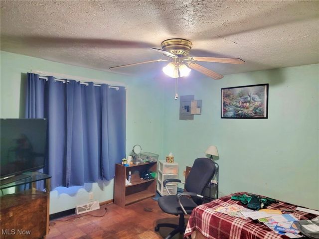 5211 Hecock Avenue, Lorain, OH 44055