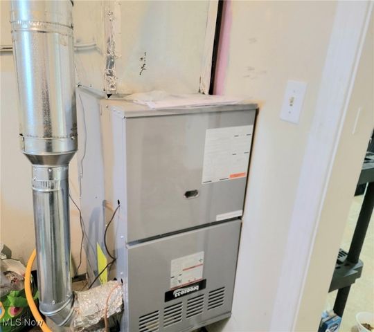 5211 Hecock Avenue, Lorain, OH 44055