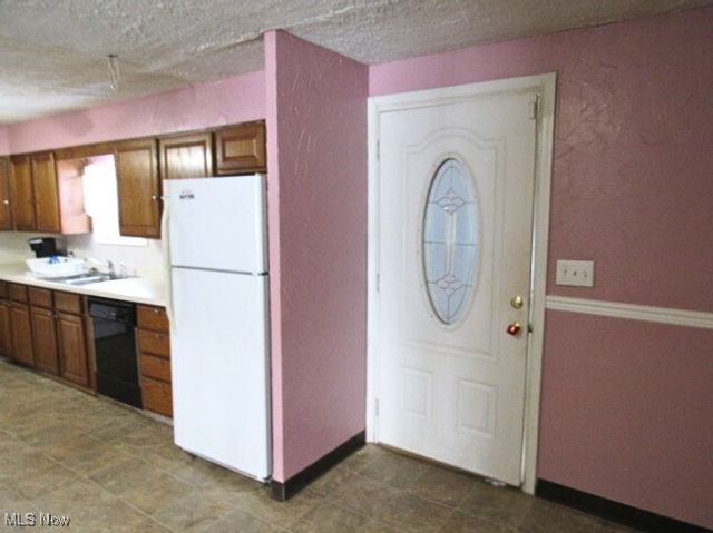 5211 Hecock Avenue, Lorain, OH 44055