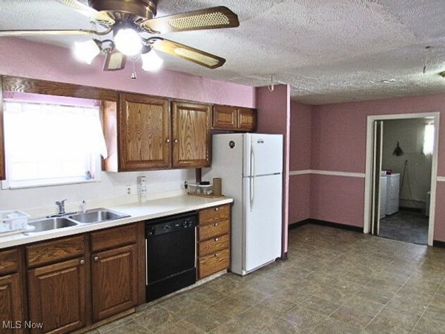 5211 Hecock Avenue, Lorain, OH 44055