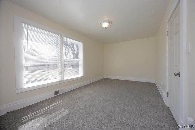 1126 La Salle Avenue, Niagara Falls, NY 14301