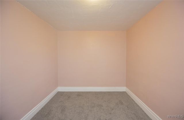 1126 La Salle Avenue, Niagara Falls, NY 14301