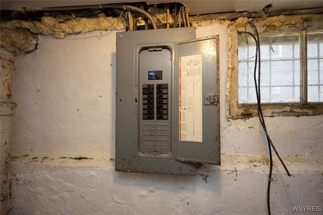 1126 La Salle Avenue, Niagara Falls, NY 14301