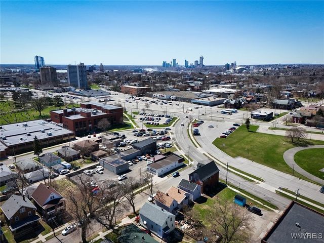 1126 La Salle Avenue, Niagara Falls, NY 14301