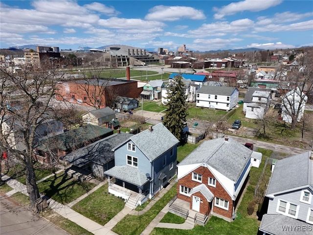 1126 La Salle Avenue, Niagara Falls, NY 14301