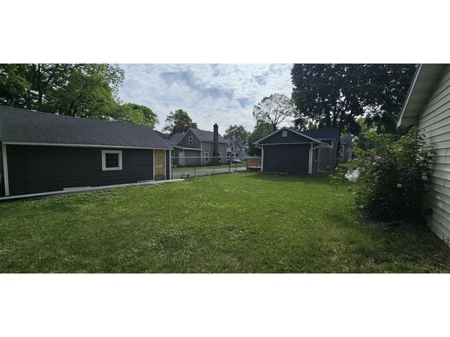 831 Harrison Avenue, Beloit, WI 53511