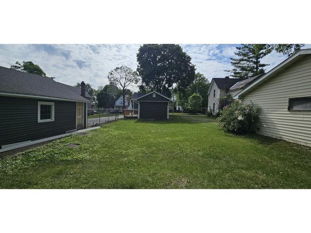 831 Harrison Avenue, Beloit, WI 53511