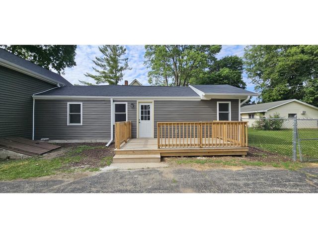 831 Harrison Avenue, Beloit, WI 53511