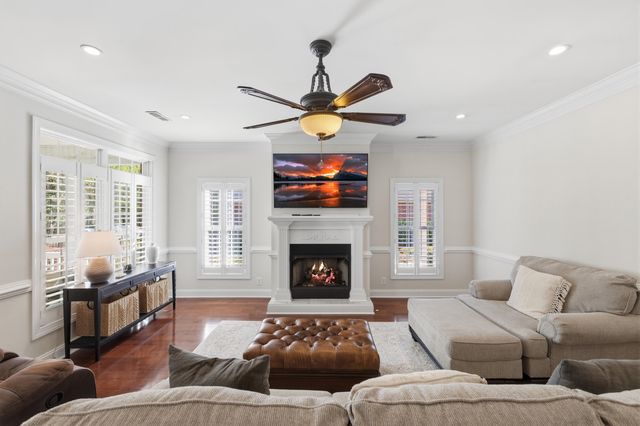 204 Chamberlin Dr., Myrtle Beach, SC 29588