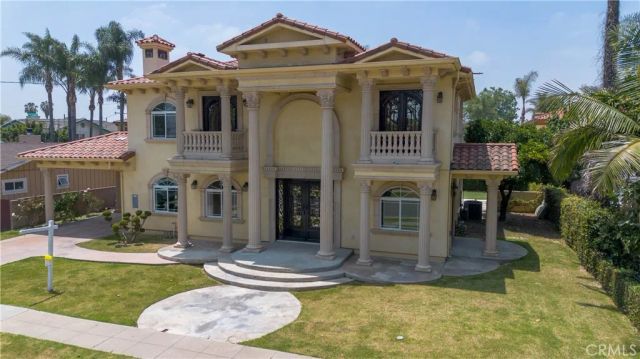 8542 11th, Downey, CA 90241