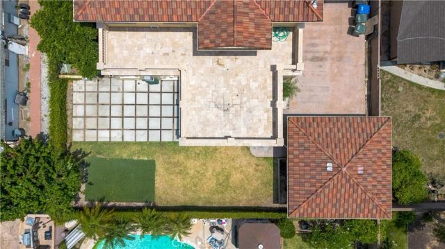 8542 11th, Downey, CA 90241