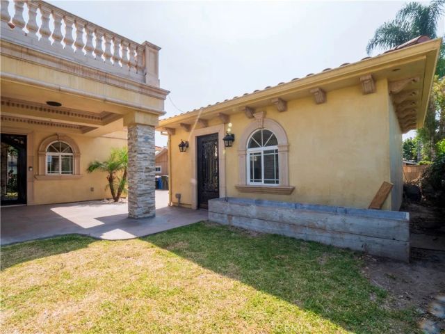 8542 11th, Downey, CA 90241