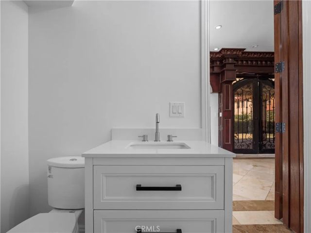 8542 11th, Downey, CA 90241