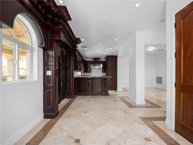 8542 11th, Downey, CA 90241