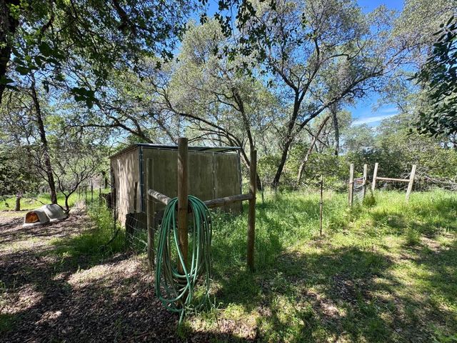 3720 Four Springs Dr, Rescue, CA 95672