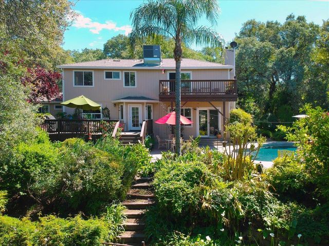 3720 Four Springs Dr, Rescue, CA 95672