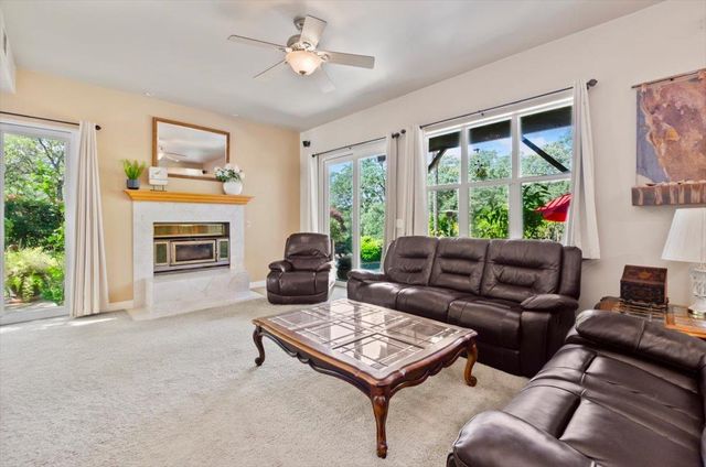 3720 Four Springs Dr, Rescue, CA 95672