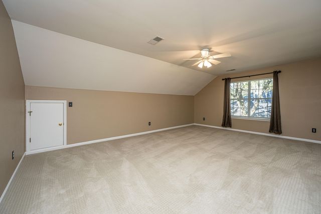 8708 Chamblee Court, North Charleston, SC 29420