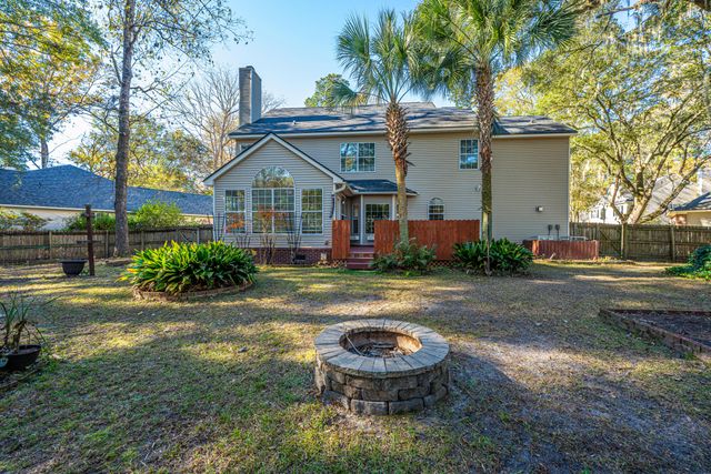 8708 Chamblee Court, North Charleston, SC 29420