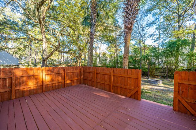 8708 Chamblee Court, North Charleston, SC 29420