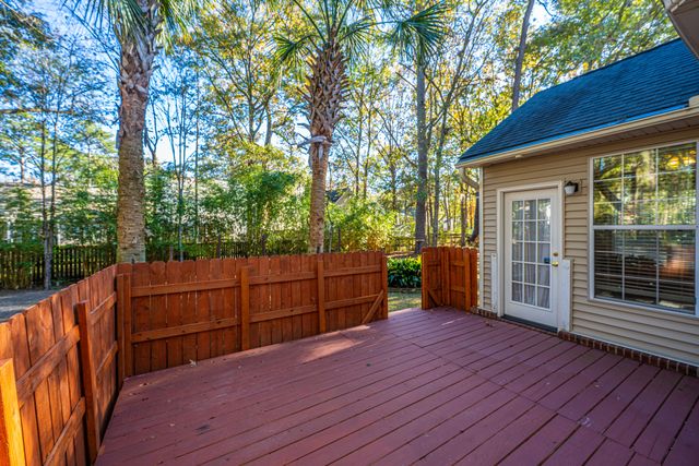 8708 Chamblee Court, North Charleston, SC 29420