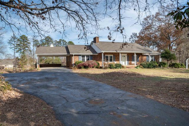 490 Hickory Nut Road, Inman, SC 29349